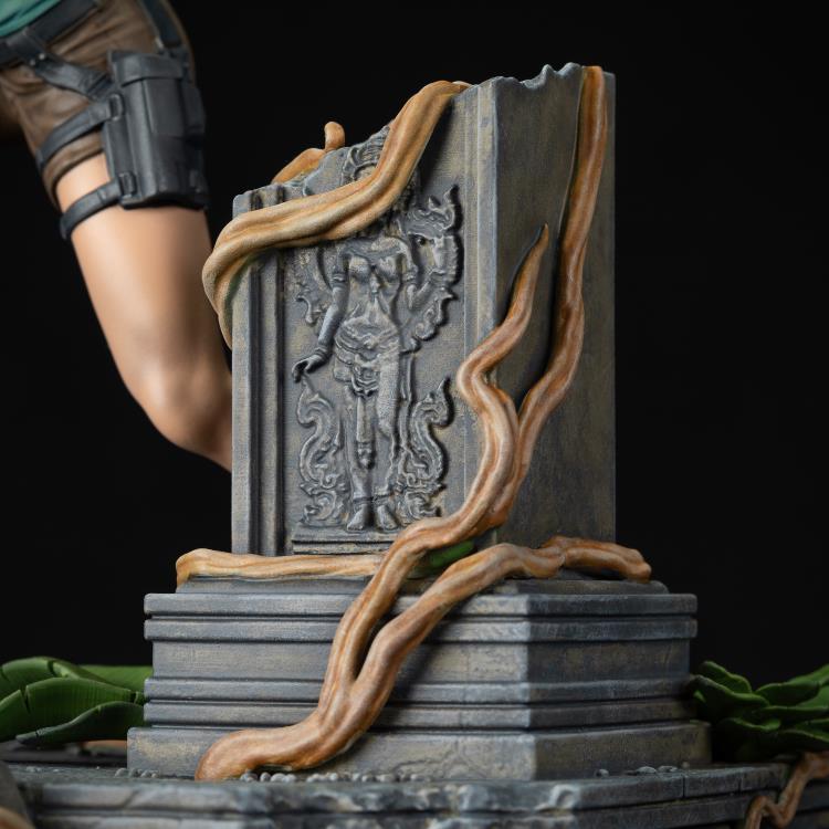 Tomb Raider Lara Croft Statue Gallery Image 19