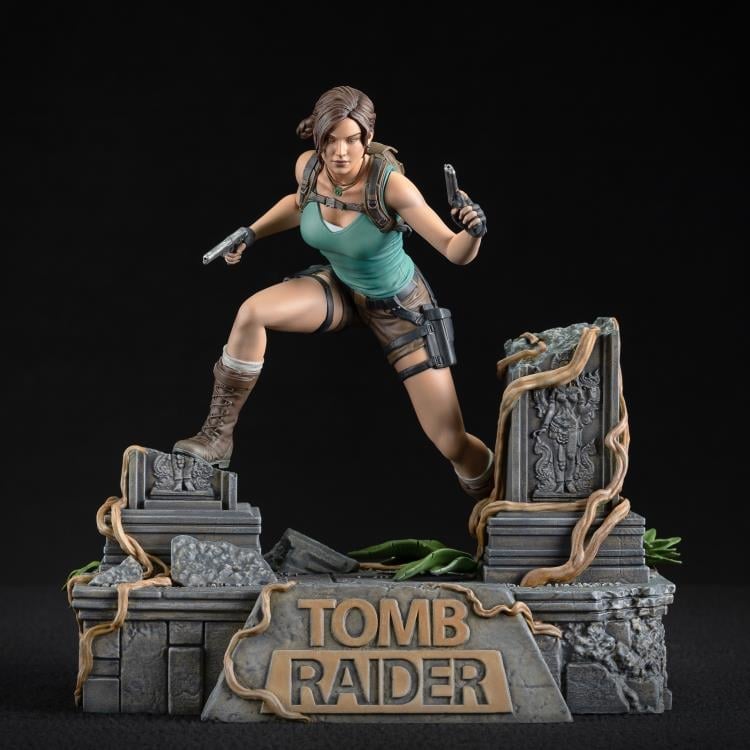 Tomb Raider Lara Croft Statue Gallery Image 5