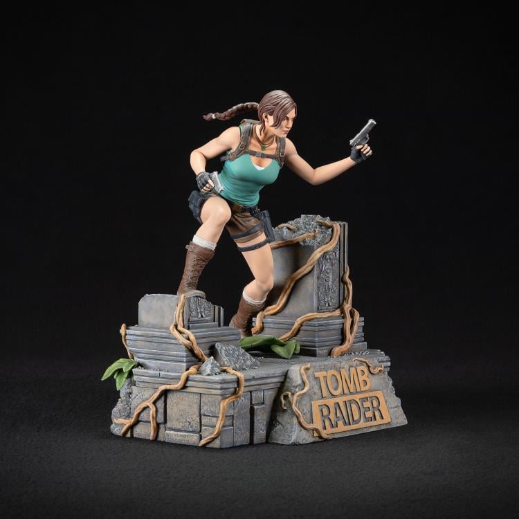 Tomb Raider Lara Croft Statue Gallery Image 9