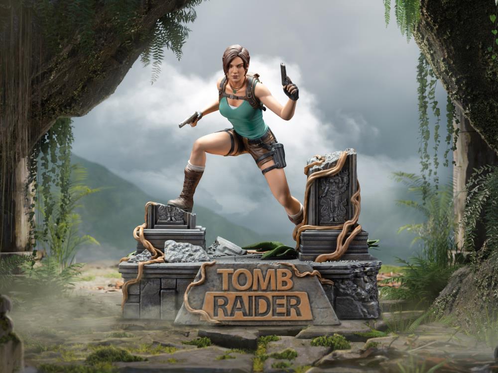 Tomb Raider Lara Croft Statue Gallery Image 3