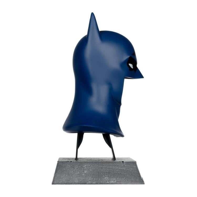 Batman: Knightfall Batman Cowl 1/3 Scale Replica Gallery Image 6