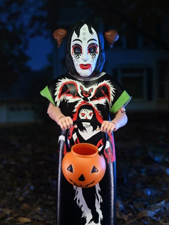 Ben Cooper Costume Kids Collection Vampire Girl Costume 6" Clothed Action Figure Gallery Image 2