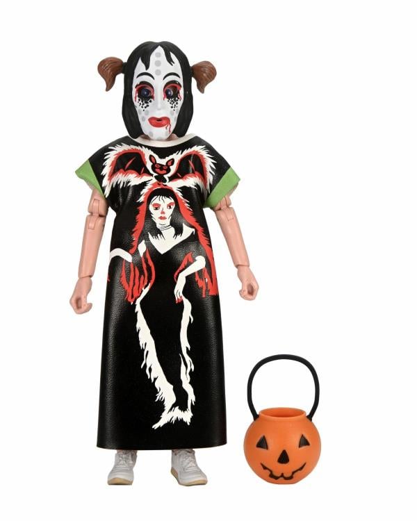 Ben Cooper Costume Kids Collection Vampire Girl Costume 6" Clothed Action Figure Gallery Image 4