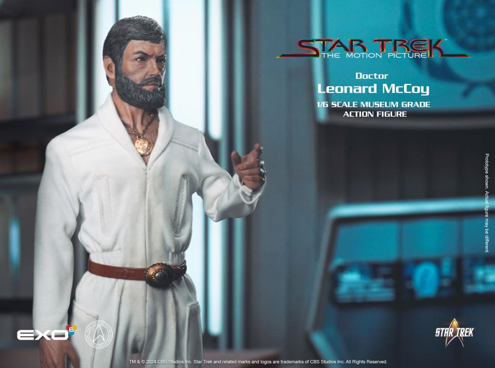 Star Trek: The Motion Picture Dr. McCoy 1/6 Scale Figure Gallery Image 7