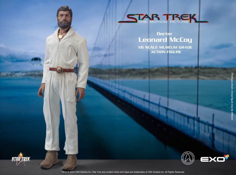 Star Trek: The Motion Picture Dr. McCoy 1/6 Scale Figure Gallery Image 3