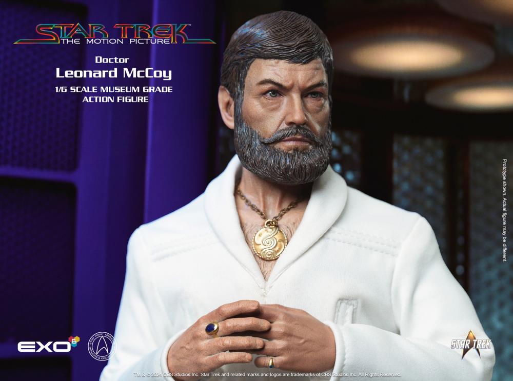 Star Trek: The Motion Picture Dr. McCoy 1/6 Scale Figure Gallery Image 8