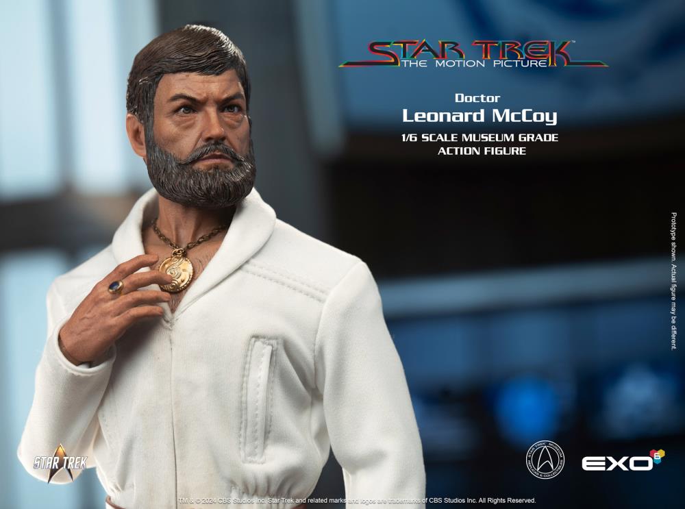 Star Trek: The Motion Picture Dr. McCoy 1/6 Scale Figure Gallery Image 11