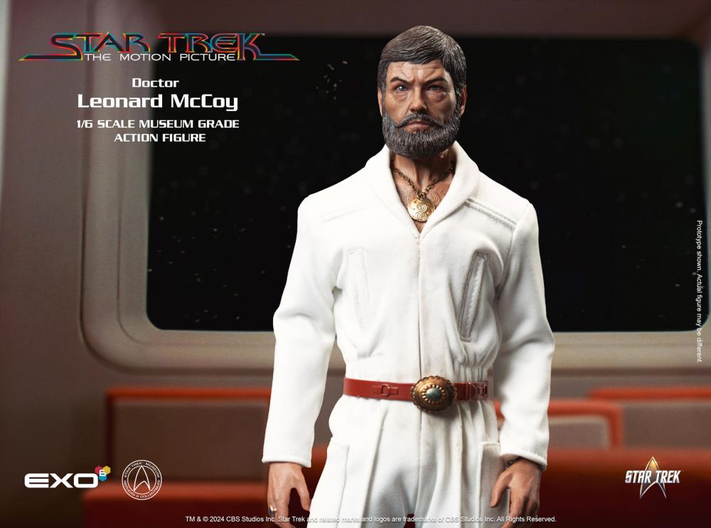 Star Trek: The Motion Picture Dr. McCoy 1/6 Scale Figure Gallery Image 5