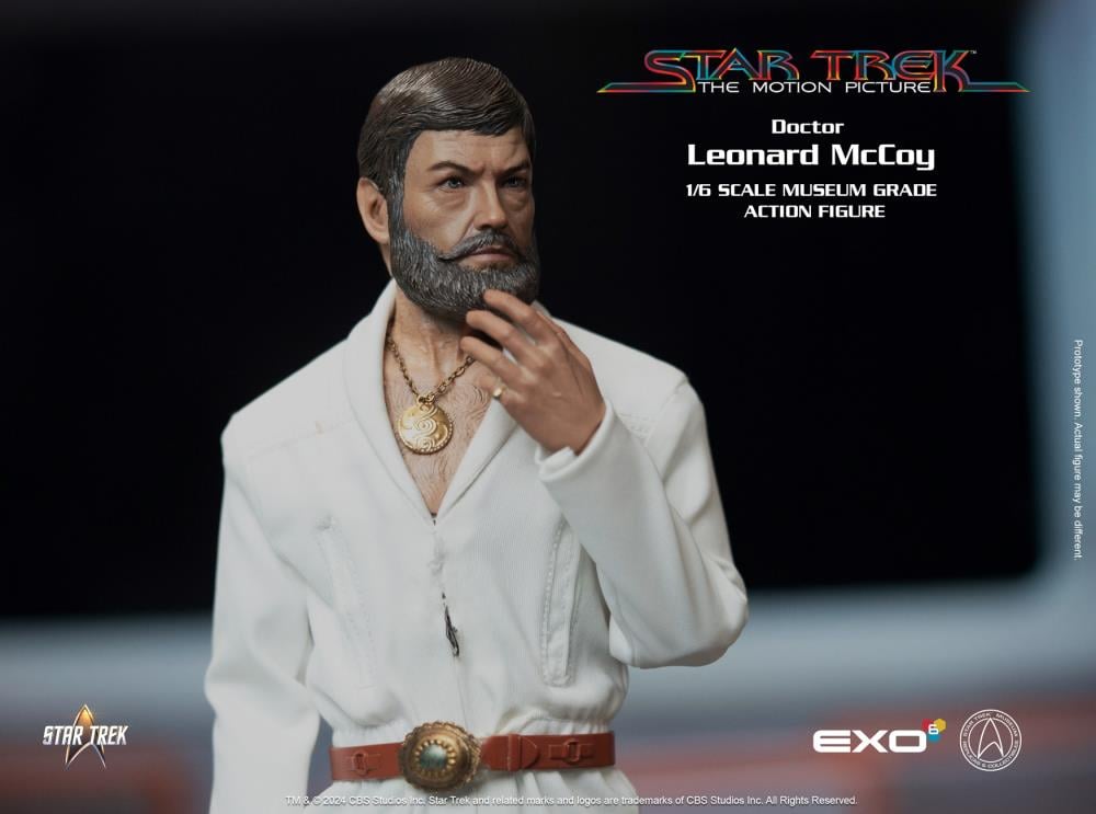 Star Trek: The Motion Picture Dr. McCoy 1/6 Scale Figure Gallery Image 14