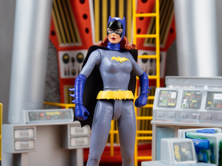 Batman '66 DC Retro Batgirl (Grey/Blue) Action Figure Gallery Image 1