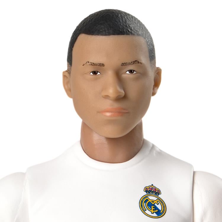 Real Madrid FC Sockers Kylian Mbappe Action Figure Gallery Image 7