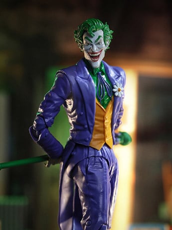 DC: The Silver Age The Joker 7" Action Figure (With Digital Code) Gallery Image 2