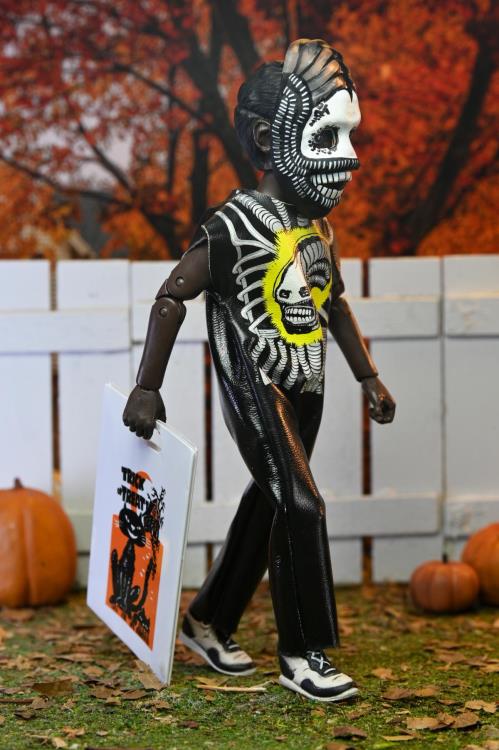Ben Cooper Costume Kids Collection Alien Xenomorph Costume 6" Clothed Action Figure Gallery Image 4