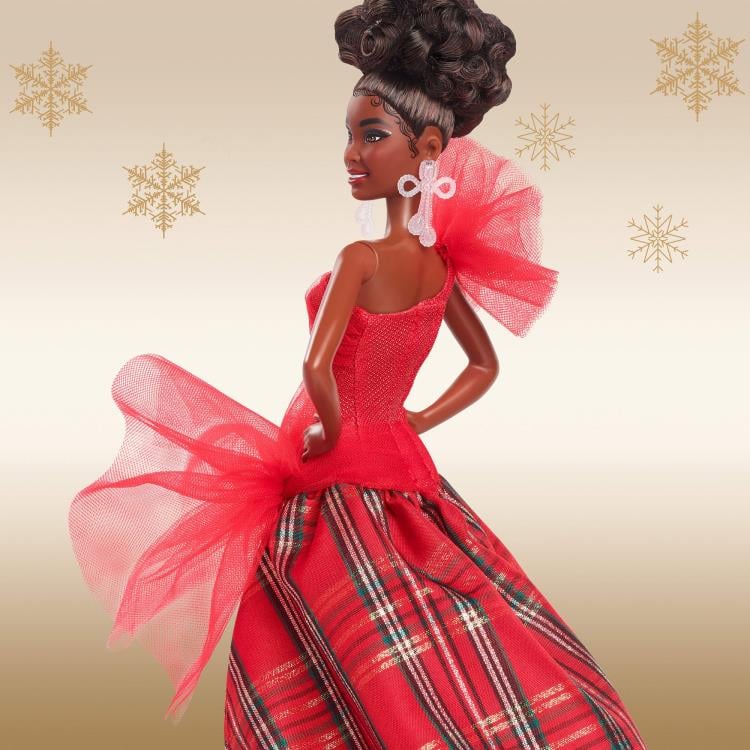 Barbie 2024 Holiday Barbie Doll (Curly Black Hair) Gallery Image 6