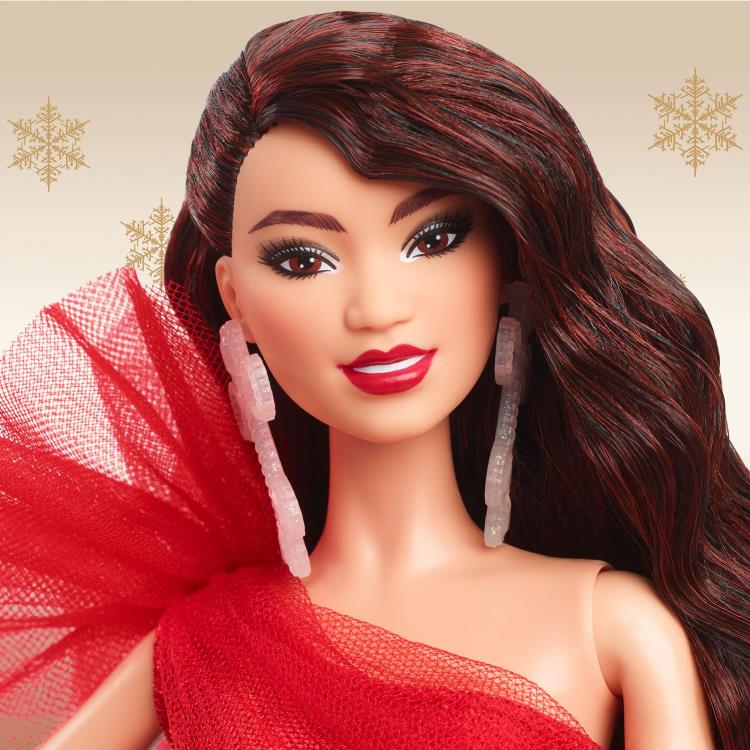 Barbie 2024 Holiday Barbie Doll (Wavy Brunette Hair) Gallery Image 5