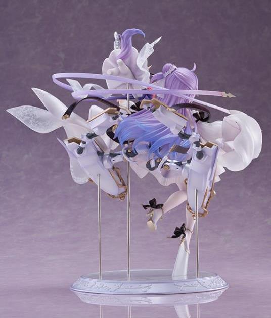 Azur Lane Unicorn (A Dream of Pure Vows) 1/7 Scale Figure Gallery Image 8