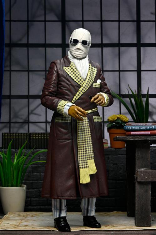 Universal Monsters Ultimate Invisible Man "Kemp House" (Color Ver.) Action Figure Gallery Image 3