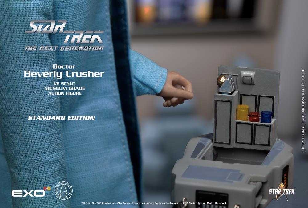 Star Trek: The Next Generation Dr. Beverly Crusher (Standard Ver.) 1/6 Scale Figure Gallery Image 11