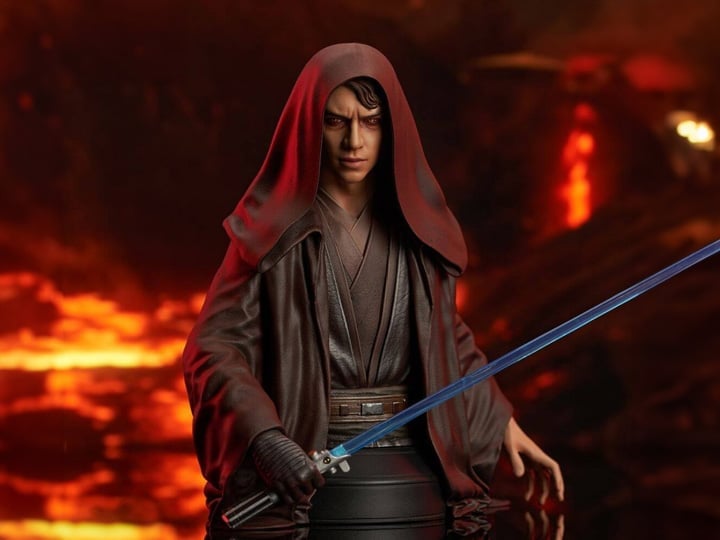 Star Wars: Revenge of the Sith Dark Anakin 1/6 Scale Limited Edition Exclusive Bust Gallery Image 1
