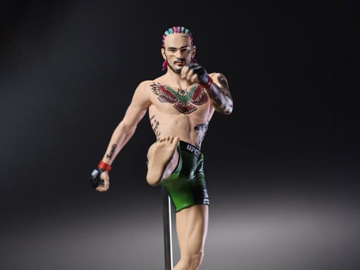 UFC SportsPicks Sean O'Malley 7" Figure Gallery Image 1