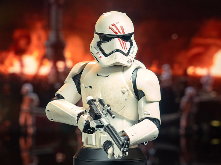 Star Wars: The Force Awakens FN-2187 1/6 Scale Limited Edition Exclusive Bust Gallery Image 1