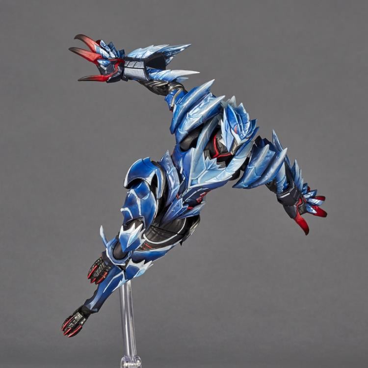 Monster Hunter Rise Amazing Yamaguchi Revoltech NR027 Hunter (Lunagaron Armor Set) Action Figure Gallery Image 7