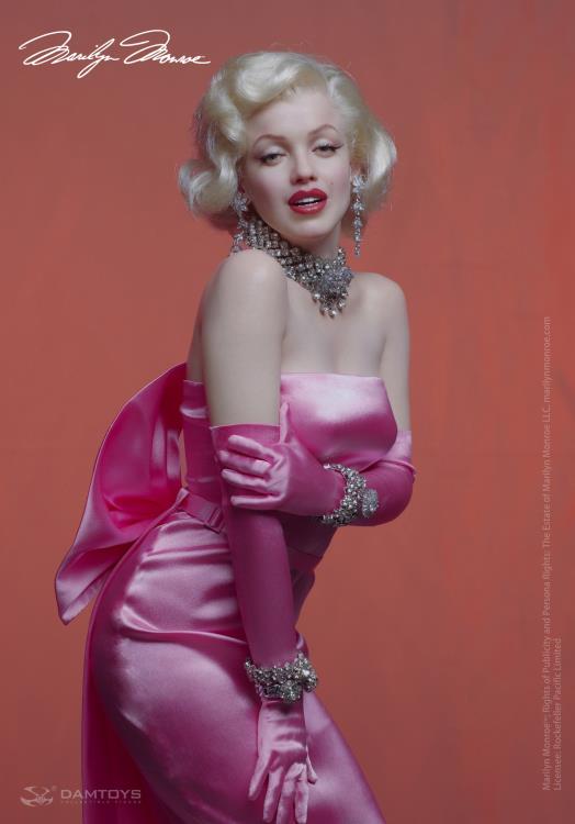 Gentlemen Prefer Blondes Marilyn Monroe 1/3 Scale Ultra-Realistic