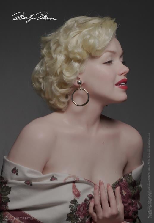 Marilyn Monroe 1/1 Scale Ultra-Realistic Bust Gallery Image 10