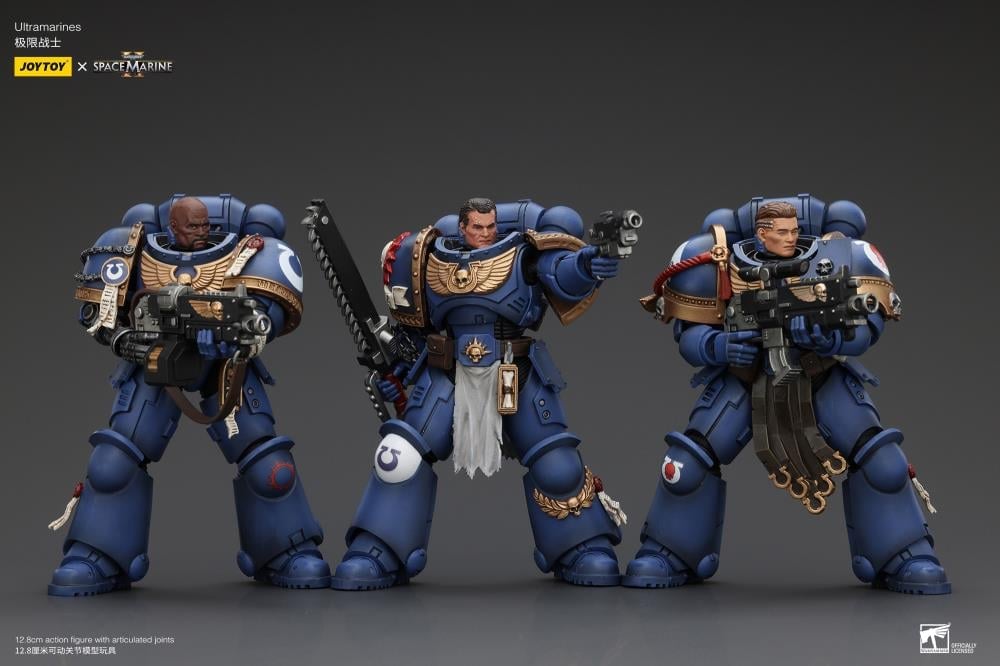 Warhammer 40,000: Space Marine 2 Ultramarines Lieutenant Titus 1/18 Scale Action Figure Gallery Image 12
