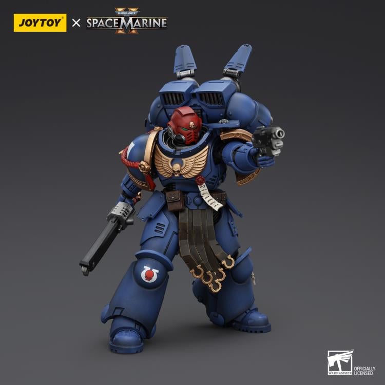 Warhammer 40,000: Space Marine 2 Ultramarines Sergeant Gadriel 1/18 Scale Action Figure Gallery Image 5