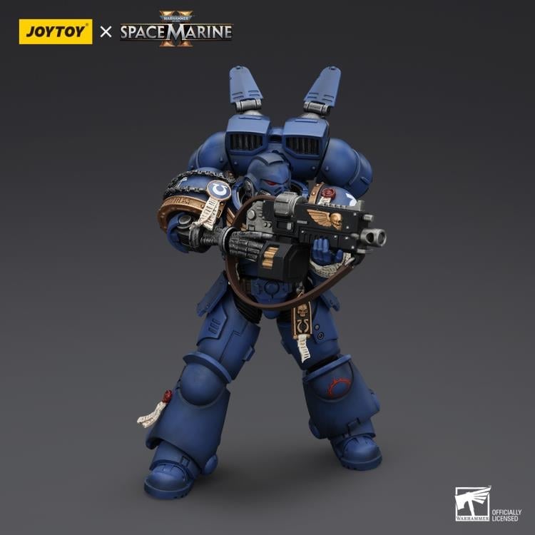 Warhammer 40,000: Space Marine 2 Ultramarines Brother Chairon 1/18 Scale Action Figure Gallery Image 5