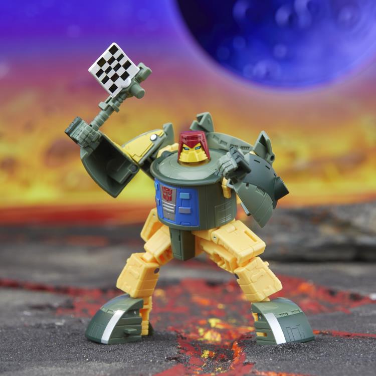 Transformers: Legacy United Deluxe Class Autobot Cosmos Action Figure Gallery Image 4