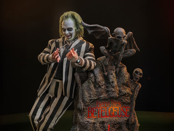 Beetlejuice Beetlejuice MMS767 Beetlejuice 1/6th Scale Collectible