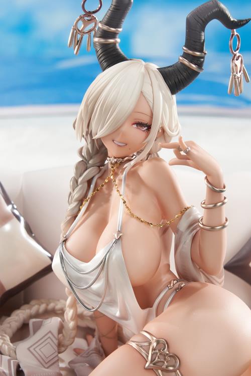 Azur Lane Owari (Shimmering Forsythia) 1/7 Scale Figure (With Bonus) Gallery Image 7