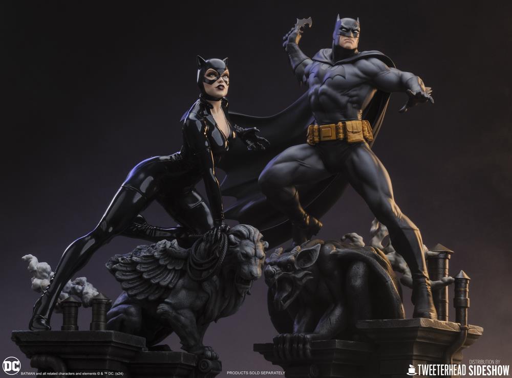 DC Comics Catwoman 1/6 Scale Maquette Gallery Image 16