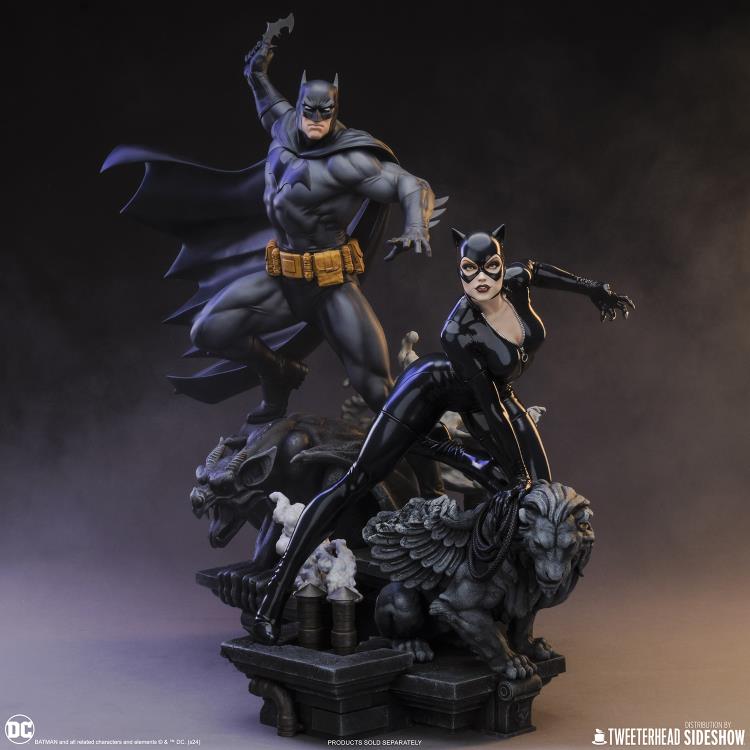 DC Comics Catwoman 1/6 Scale Maquette Gallery Image 15