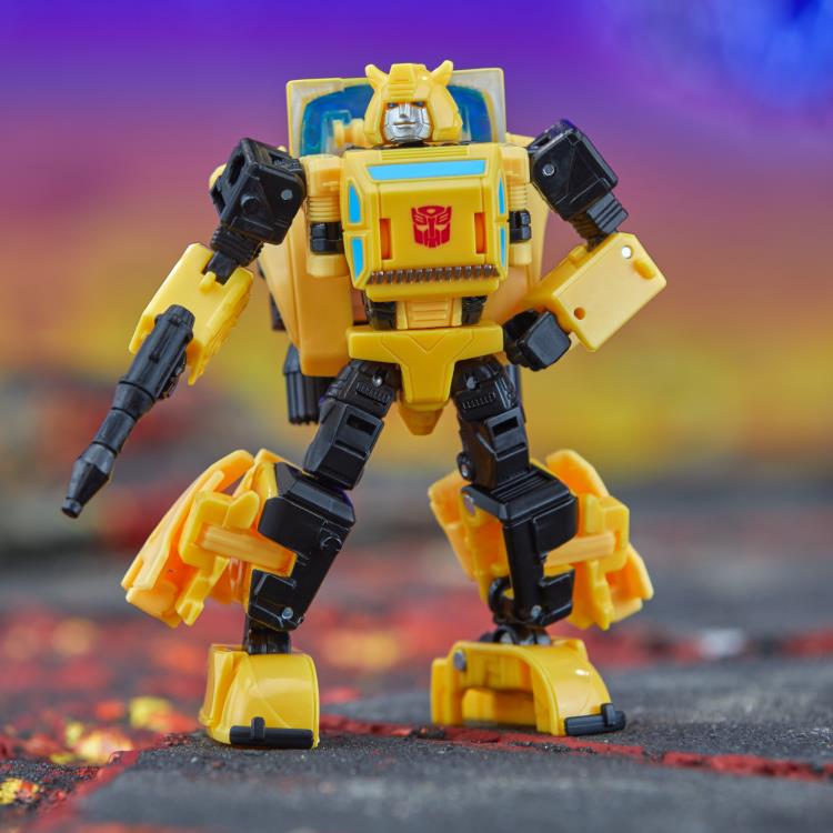 Transformers: Legacy United Deluxe Class Origin Bumblebee Gallery Image 3