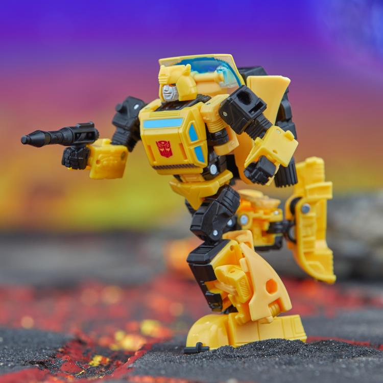 Transformers: Legacy United Deluxe Class Origin Bumblebee Gallery Image 6