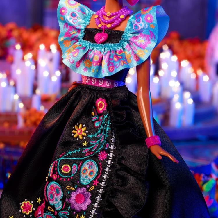 Barbie Dia De Muertos (2024) Doll Gallery Image 7