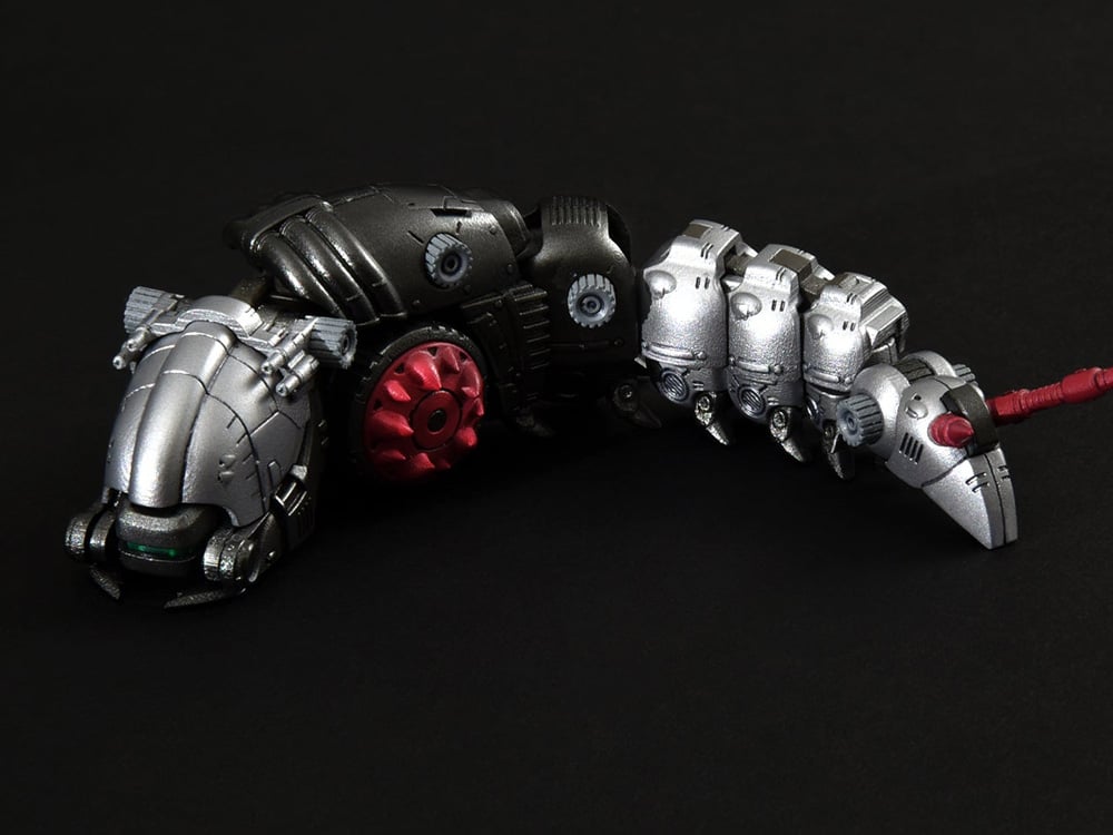 Zoids Realize Model RMZ-005 Molga (Guylos Color Ver.) 1/100 Scale