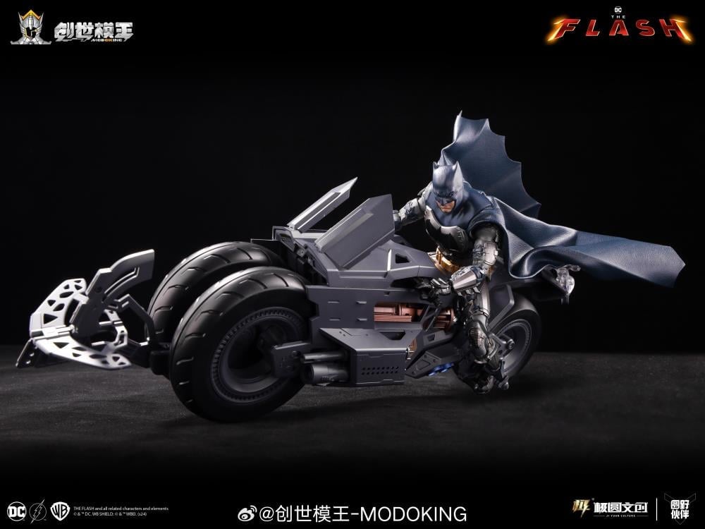 The Flash (2023) Batman 1/12 Scale Model Kit Gallery Image 11