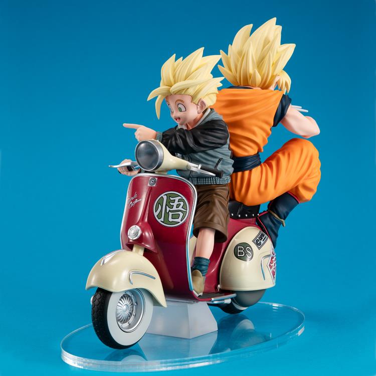 Dragon Ball Z Desktop Real McCoy EX Super Saiyan Goku and Super Saiyan Gohan on Motorbike Gallery Image 4