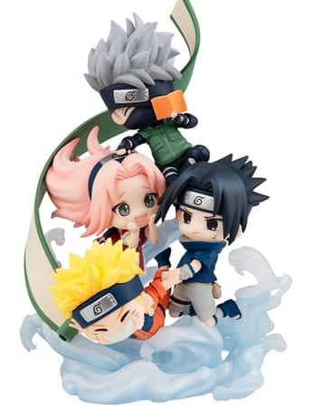 Naruto: Shippuden FigUnity Gather Here, Team 7! (With Gift)