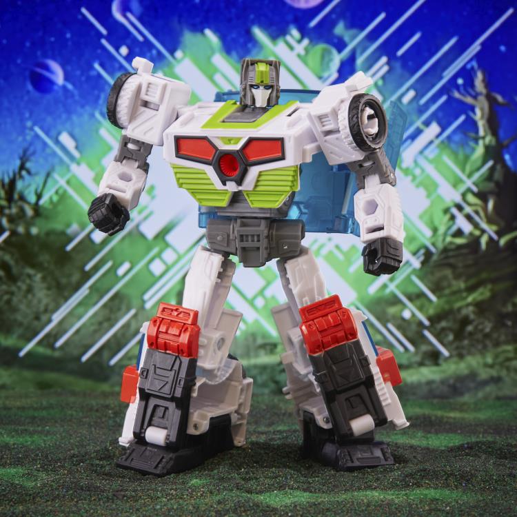 Transformers: Legacy Evolution Deluxe Class G2 Universe Autobot Medix Exclusive Gallery Image 3