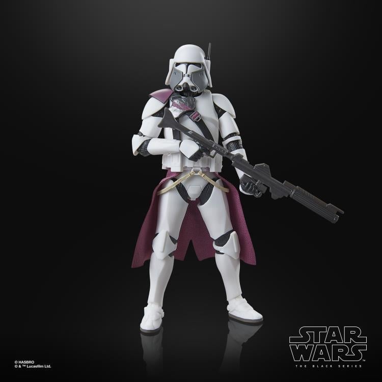Star Wars: The Black Series 6" Clone Commander Bacara (Revenge of the Sith) Action Figure Gallery Image 5