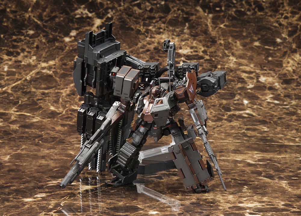 Armored Core V Variable Infinity UCR-10/A Vengeance Model Kit (Reissue) Gallery Image 4