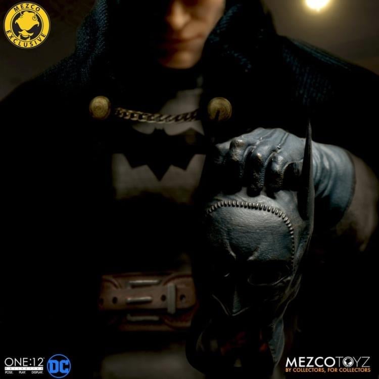 Gotham by Gaslight One:12 Collective Batman Exclusive Action Figure Gallery Image 14
