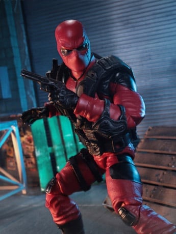 Soldiers of Fortune Close Combat Operative (Red/Black) 1/12 Scale BBTS 25th Anniversary Exclusive Action Figure Gallery Image 2