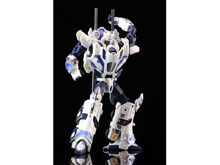 Reformatted R-11 Seraphicus Prominon Core Figure Gallery Image 1