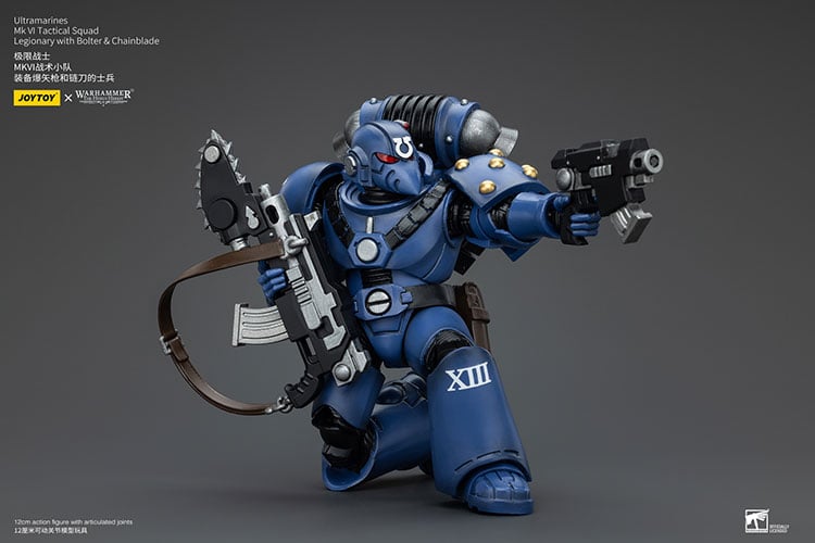 Warhammer: The Horus Heresy Ultramarines MKVI Tactical Squad Legionary with Bolter and Chainblade 1/18 Scale Action Figure Gallery Image 7